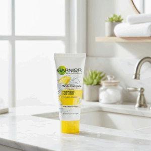 Garnier Pure Lemon Essence Face Wash – 100g Brightening Daily Cleanser for Fresh, Oil-Free & Radiant Skin | Gentle Liquid Formula