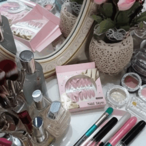 Luxury Pink Nail Tips Set – 12 PCS False Nails with Glitter & Rhinestone Design | Elegant Salon-Style Press-On Nails for Parties, Weddings & Everyday Fashion