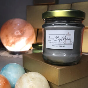 Oud Alchemy Candle | Every Flicker Tells a Tale – Handmade Amber & Musk Soy Wax Candle - 100gram