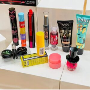 11 in 1 Makeup Deal for women