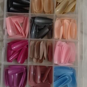 Artificial Nails 144 pcs With Nail Glue, Beautiful Fancy Fake Nails (Random color)