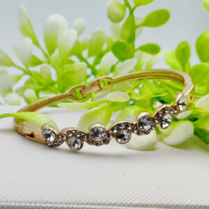 Enchanting Imported Adjustable Crystal Bracelet for Effortless Elegance | Best Quality Artificial Bracelet For Girls & Women | Imported Glamour for Every Occasion