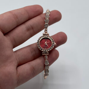 GM68 Ultra Mini Smartwatch + Quartz Bracelet Watch Combo | Wireless Charging | Stylish Dual Watch Set 