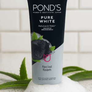 Pond’s Pure White Face Wash with Activated Charcoal – Deep Cleansing & Brightening Daily Face Cleanser (100g)