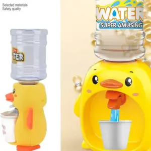 Mini Duck Water Dispenser Toy Drinking Fountain – Cute Yellow Duck Design with Realistic Water Flow, Eco-Friendly ABS Material, Battery Operated Kids Pretend Play Toy Gift with Cups for Boys and Girls, Age 3+